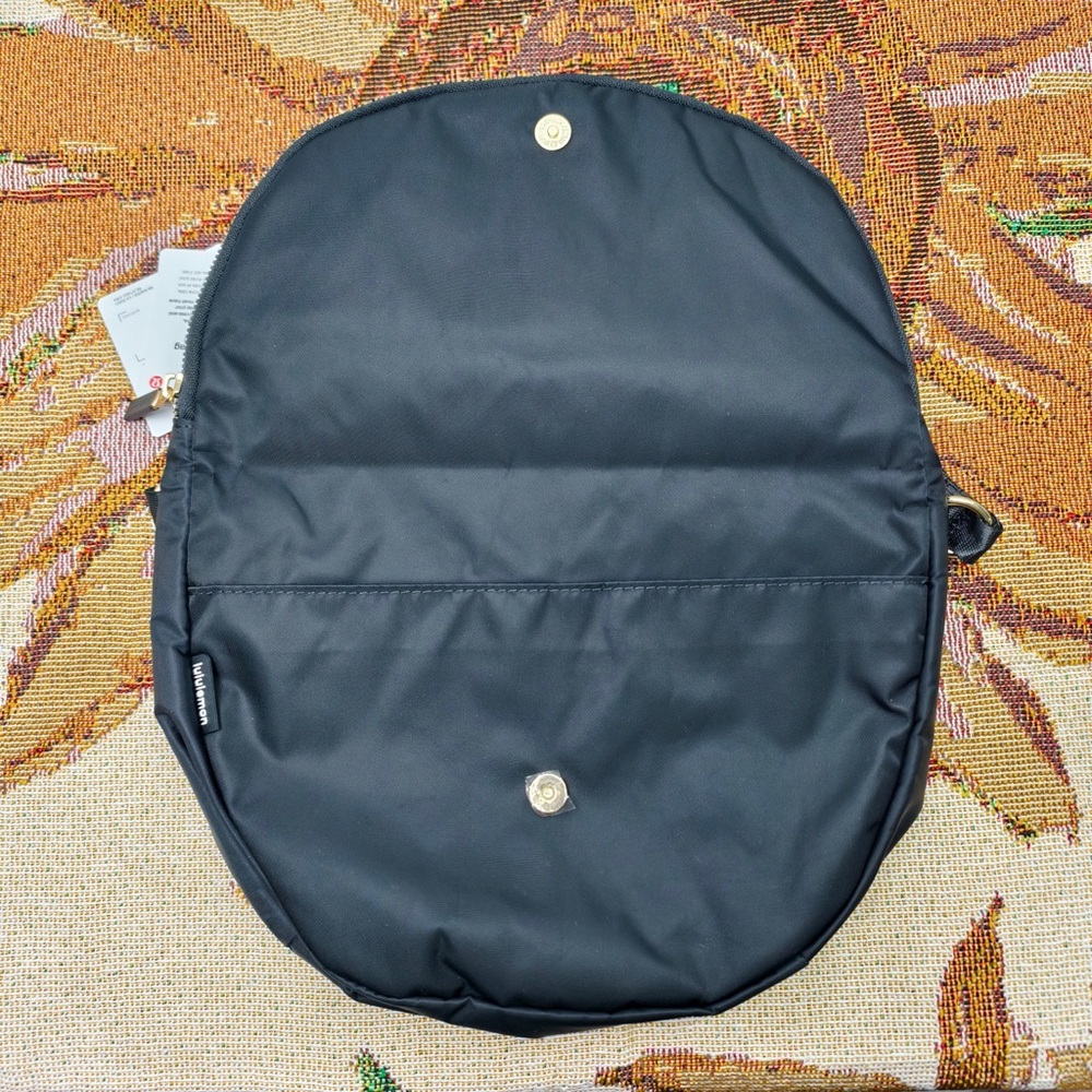 Lululemon All Night Festival Bag 5L - Black Gold Hardware Travel Crossbody - Picture 3 of 7